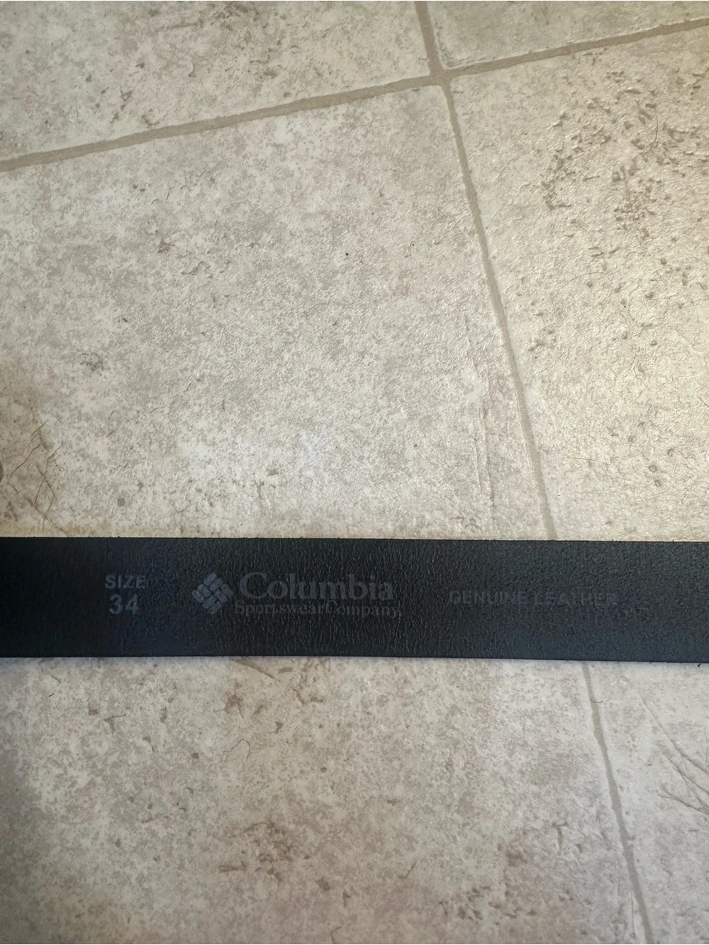 Columbia Black Leather Men's Belt with Silver Buckle Size 34